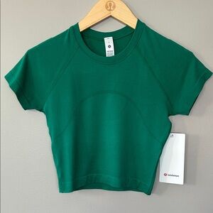 NWT Lululemon Swiftly Tech Cropped Short Sleeve Tee 2.0 Size 4 Classic Green